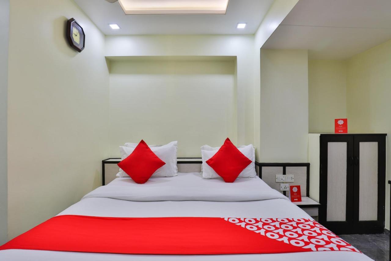 Oyo 17117 Hotel Rainbow Βαντοντάρα Εξωτερικό φωτογραφία