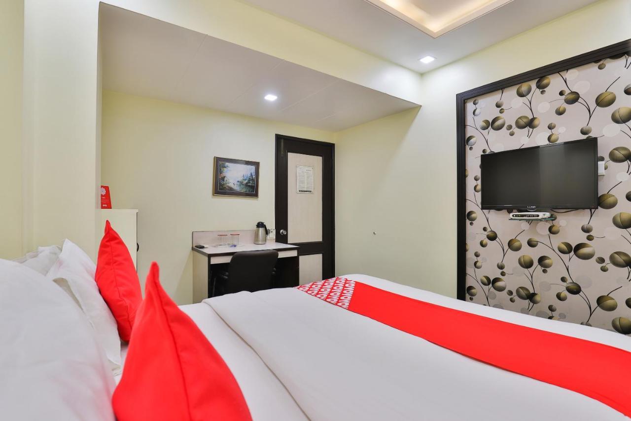 Oyo 17117 Hotel Rainbow Βαντοντάρα Εξωτερικό φωτογραφία