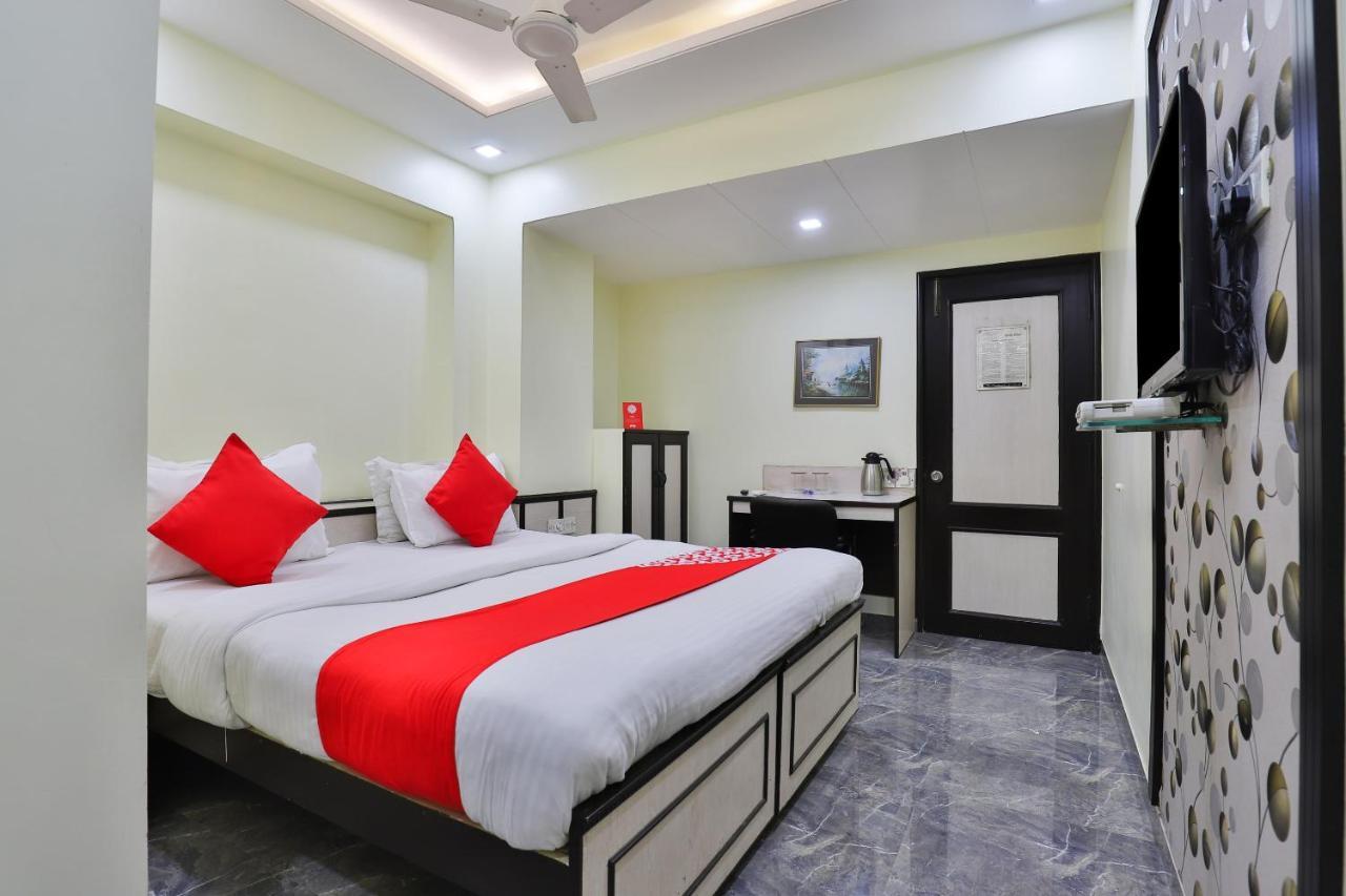 Oyo 17117 Hotel Rainbow Βαντοντάρα Εξωτερικό φωτογραφία